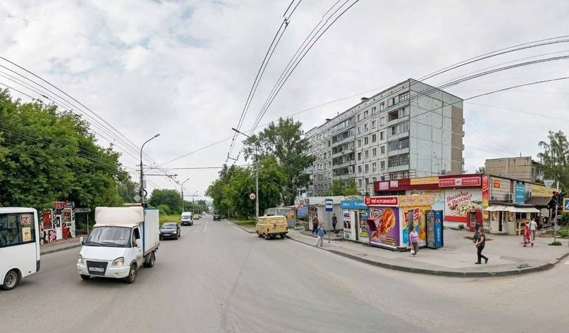 Дорогу на улице Доватора в Новосибирске сузили до 17 сентября