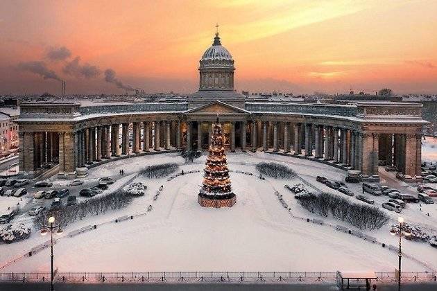 Санкт-Петербург стал самым популярным местом у российских туристов внутри страны