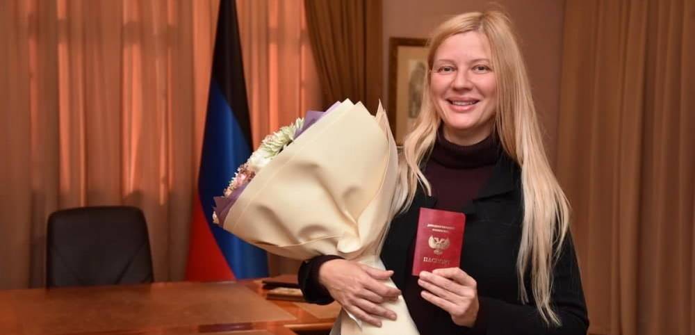 Всемирно известная пианистка получила паспорт ДНР