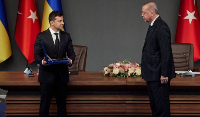 Зеленский попросил Эрдогана похлопотать за Украину перед Путиным — МИД