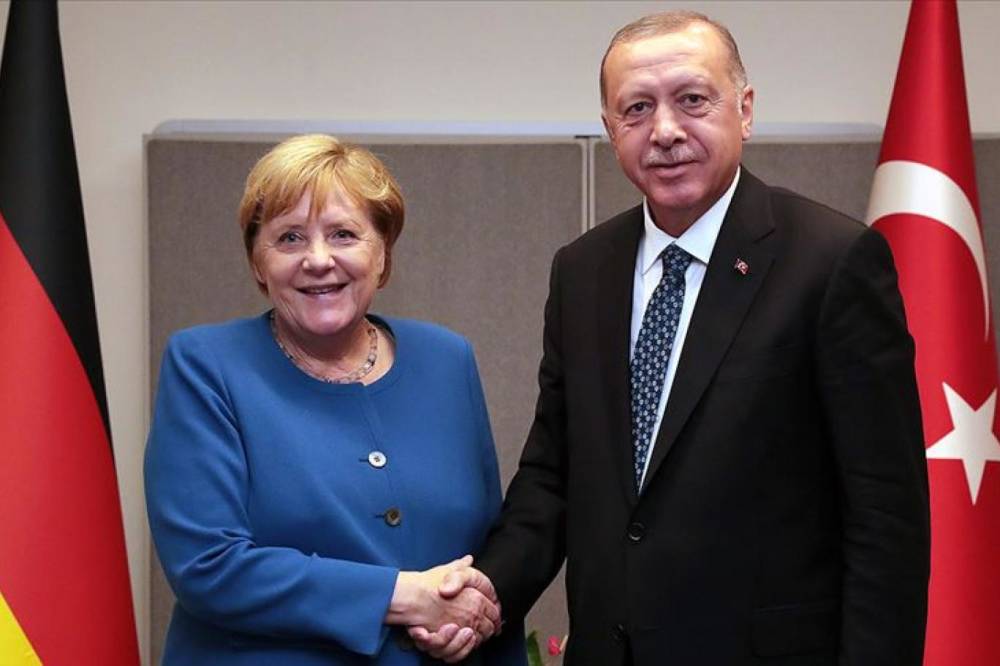 «Меркель и Эрдоган отымели Украину», – киевский политолог