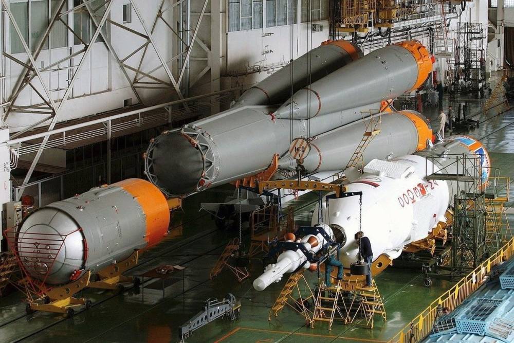 Рогозин рассказал сколько еще будет эксплуатироваться ракета «Союз-2»