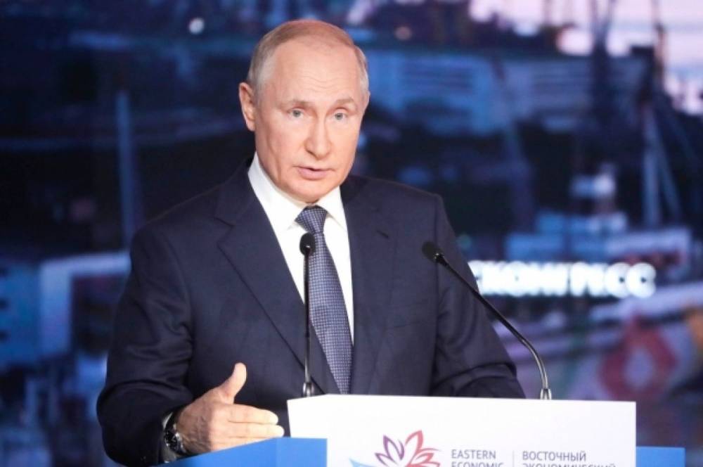 Путин поздравили нефтяников с профессиональным праздником