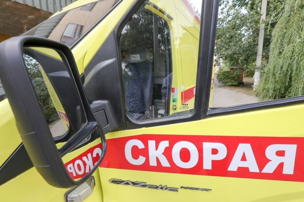 При столкновении иномарок в Волгограде пострадали пятеро человек
