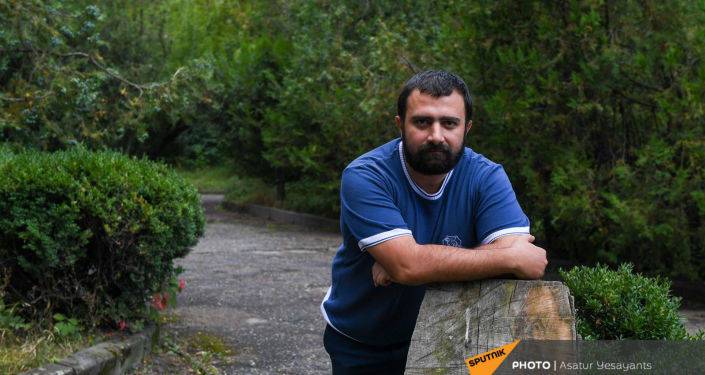 "Все надеялись на победу…": врач об ужасах войны и спасении раненых в Карабахе