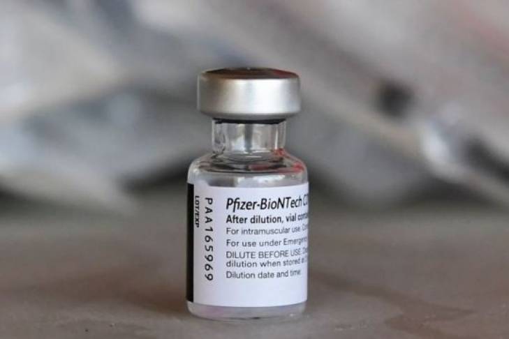 Третью дозу вакцины Pfizer в США могут утвердить уже до 20 сентября