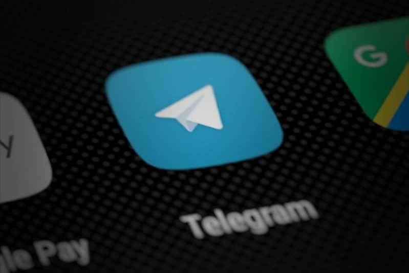 Telegram высмеивает WhatsApp за новую функцию
