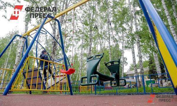 В нижегородском парке «Швейцария» женщина сломала ногу на детской площадке