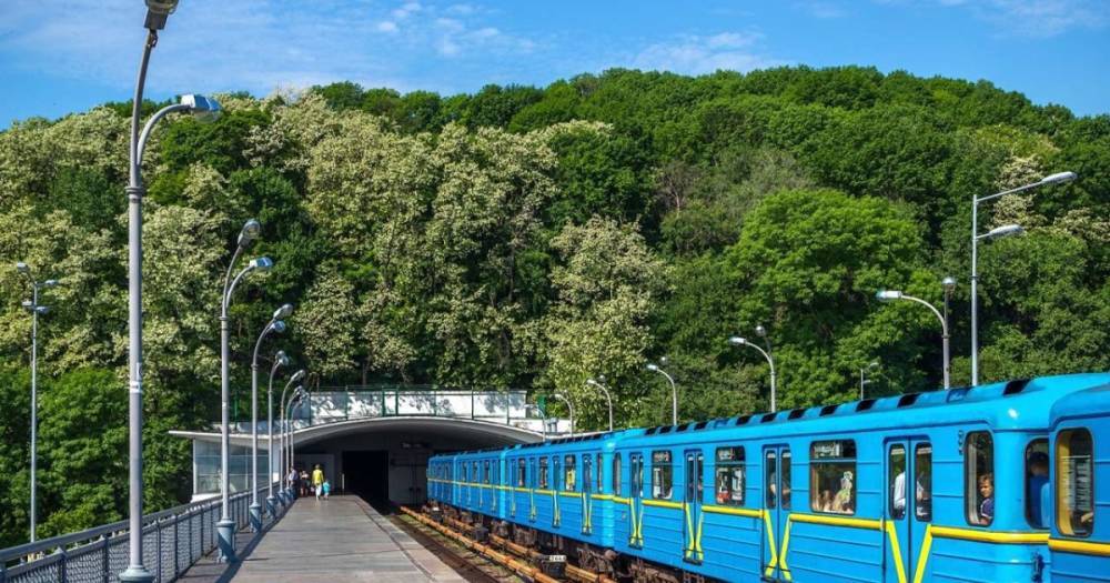 Правительство пересмотрит проекты строительства метро в Киеве