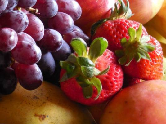 Российские ученые научились выявлять токсичные вещества во фруктах