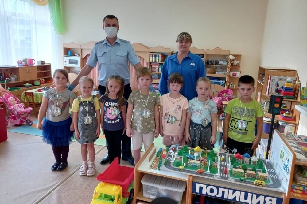 Юным жителям Серпухова напомнили о правилах безопасности