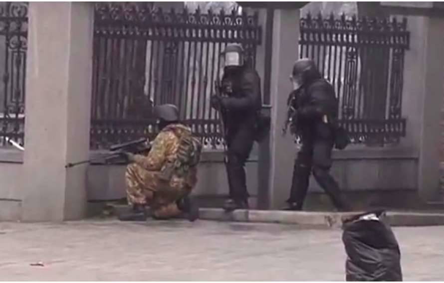 Офис Генпрокурора отдал под суд пулеметчика отряда "Омега" за расстрел Майдана