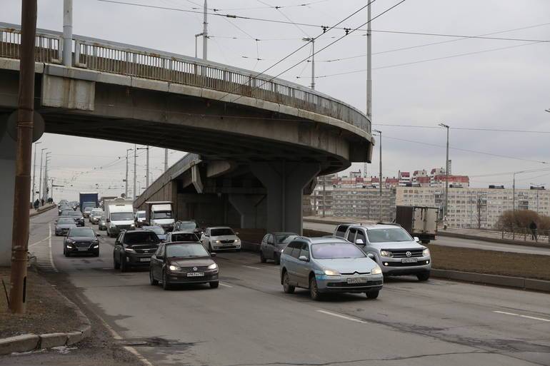 В Петербурге начались общественные обсуждения проекта Южной широтной магистрали