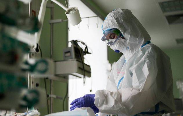 В России выявлено за сутки 17 425 заразившихся коронавирусом