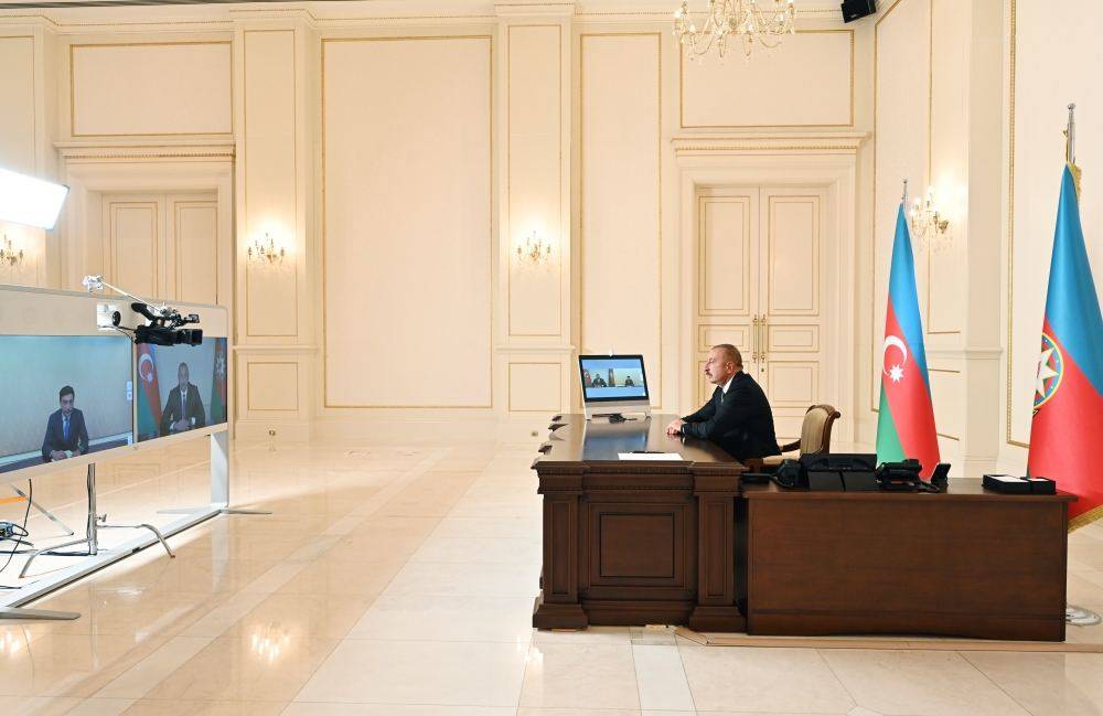 Президент Ильхам Алиев: Молодое поколение должно избегать негативного внешнего влияния