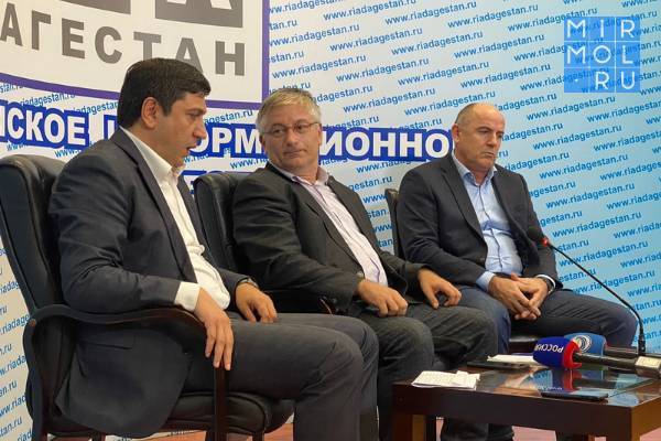 В Дагестане ведется мониторинг за ценами на сахар и подсолнечное масло