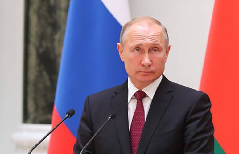 Путин отдыхает в Сибири в компании с Шойгу