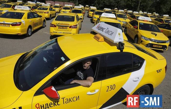 Названа причина роста доходов таксистов в этом году