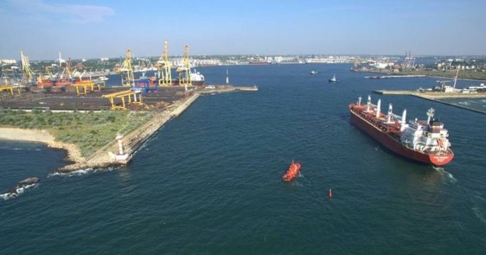 Дочерняя компания швейцарской RISOIL SA инвестирует $40 млн в инфраструктуру порта Черноморска