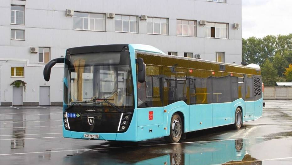 Петербург занял первое место в стране по количеству автобусов на газе