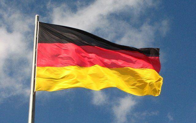 Германия вновь открывает посольство в Триполи