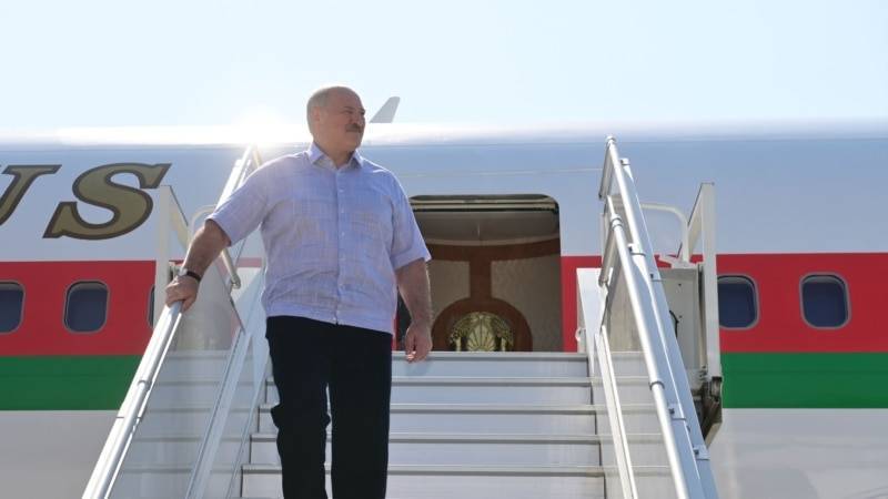 Лукашенко прилетел в Москву - на фоне начала учений «Запад-2021»