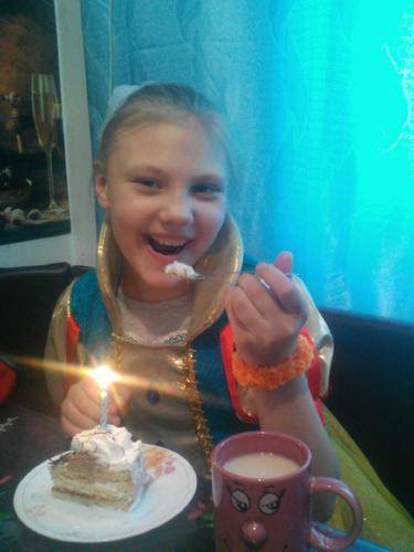 Очевидцы сняли на видео пропавших в Красноярском крае в Лесосибирске 13-летних девочек