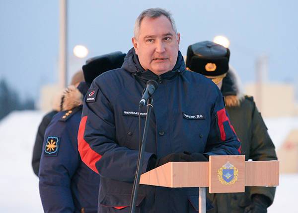 Рогозин ответил казахскому бизнесмену, отказавшемуся отдавать "Буран" России