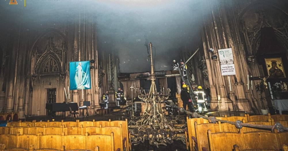 Пожар в костеле Святого Николая: при Минкульте в ближайшие дни создадут рабочую группу
