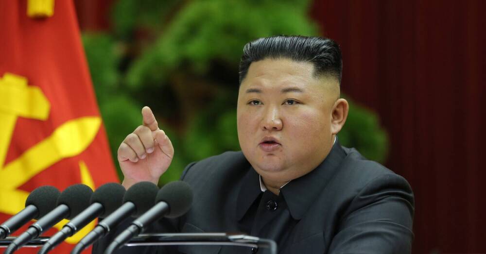 Ким Чен Ын заявил, что 2021-й был «годом гордых побед»