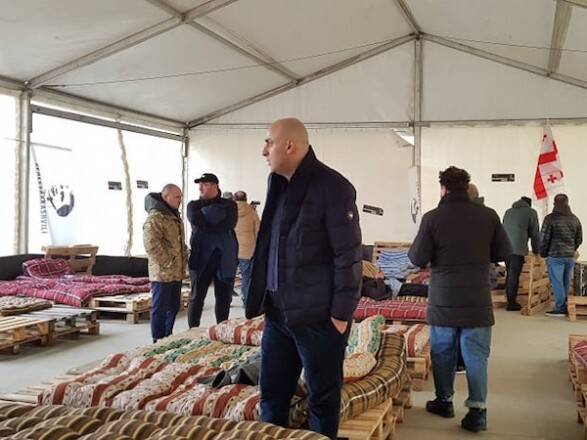 В Грузии сторонники Саакашвили прекратили массовую голодовку