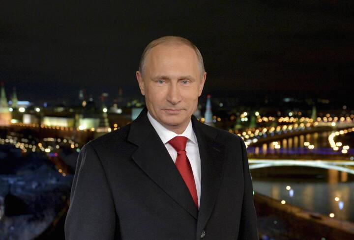 Владимир Путин поздравил россиян с новым 2022 годом