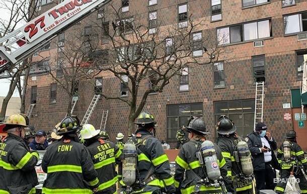 В Нью-Йорке при пожаре погибли 19 человек, 9 из них дети