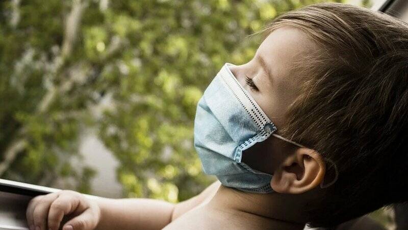 В России растет заболеваемость коронавирусом среди детей