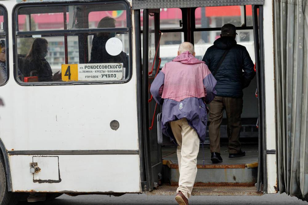 В Пскове изменилась стоимость проезда в городских автобусах