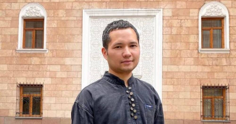 Киргизский пианист Викрам Рузахунов освобожден из-под стражи в Казахстане и направляется домой