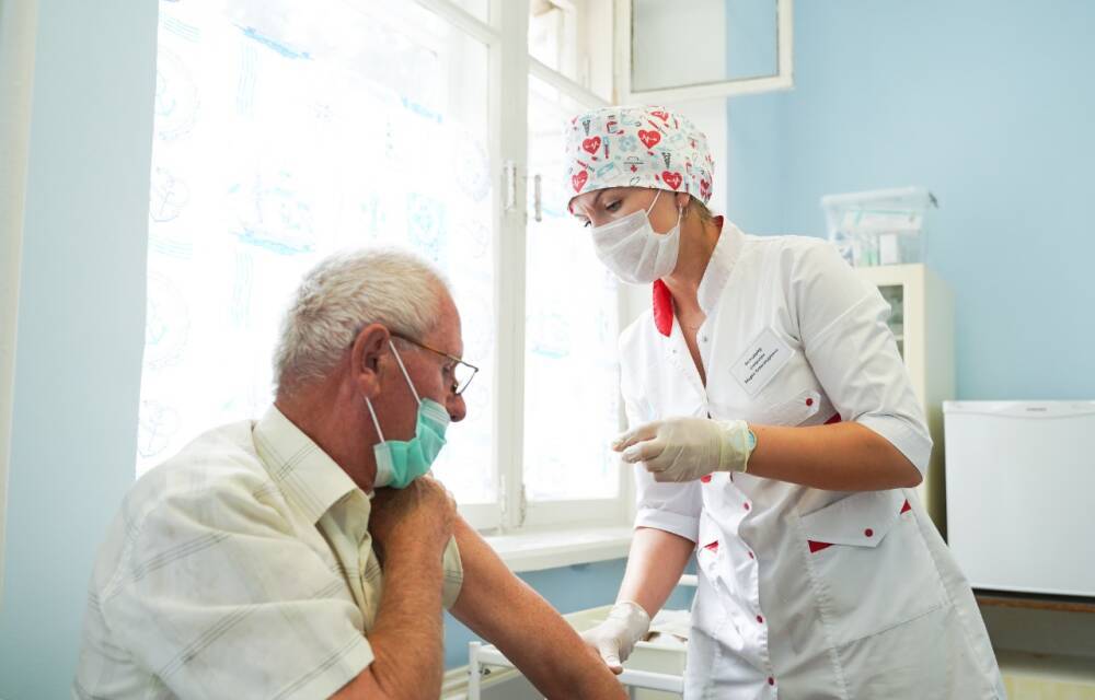 В Тверской области продолжают работу пункты вакцинации против коронавирусной инфекции