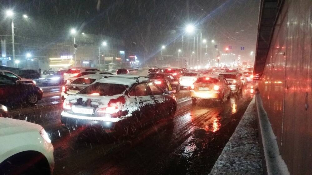 Десятибалльные пробки образовались в Нижнем Новгороде утром 10 января
