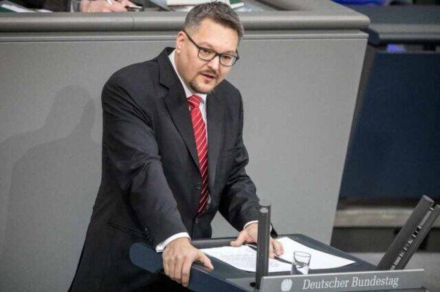 Депутат ФРГ Койтер призвал посла Украины прекратить грубые высказывания в адрес Берлина