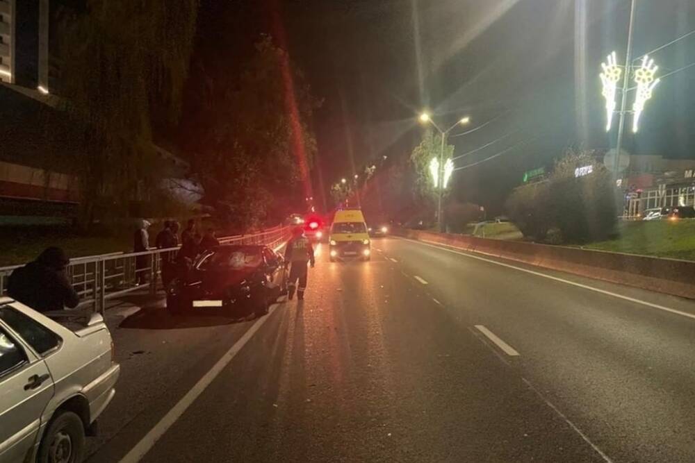 В Сочи под колёсами иномарки погиб пешеход