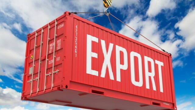 Стало известно, какие отрасли показали наибольший рост экспорта продукции в 2021 году