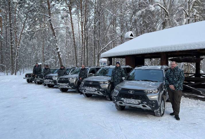 Сотрудники дирекции особо охраняемых природных территорий Ленобласти получили новые авто
