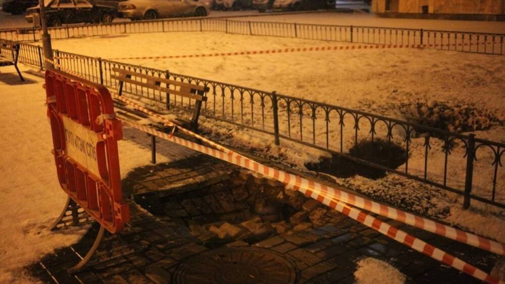 «Температурные качели» сулят Петербургу новые аварии на трубопроводах