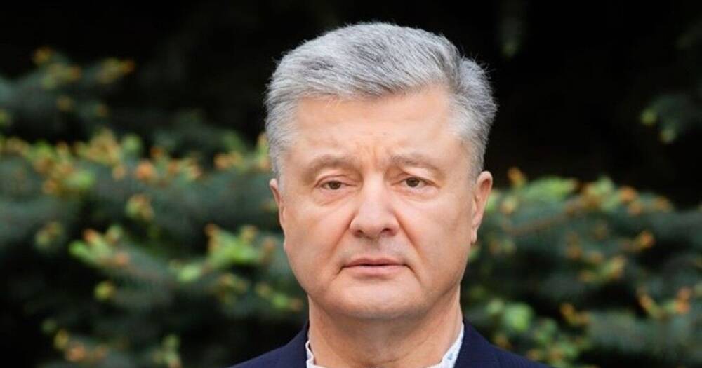 Печерский райсуд "тайно" разрешил задержать Порошенко по прилету в Украину – адвокат