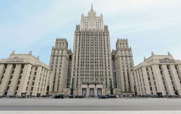 РФ требует от НАТО прекратить военное содействие Украине