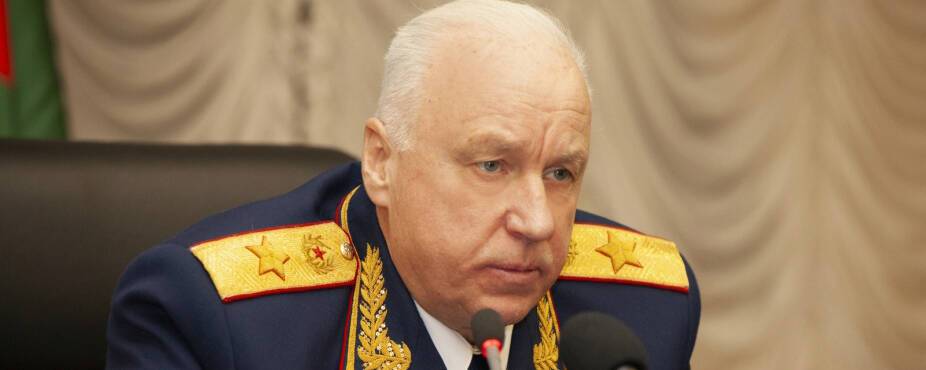 Бастрыкин предложил вернуть МВД контроль за оружием