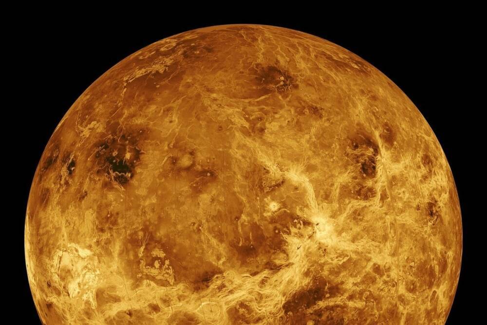 Венера взошла в небе над Новосибирском