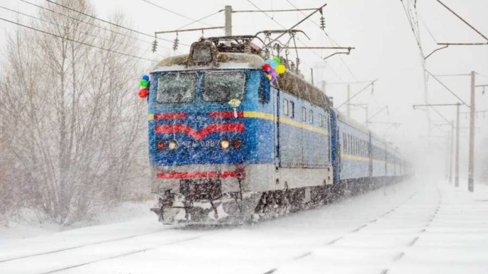 Названы 5 самых популярных поездов в период зимних праздников: "Лисичанск-Ужгород" - на первом месте