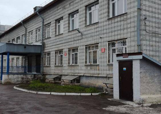 В Новосибирске эвакуировали школу № 4 из-за сообщений о минировании