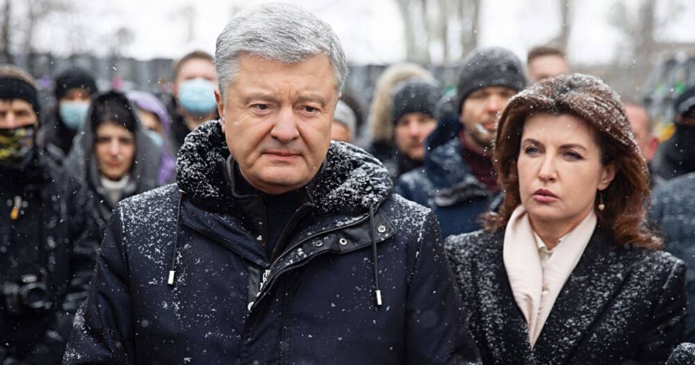 Наденут наручники? Что ждет Петра Порошенко после возвращения в Украину